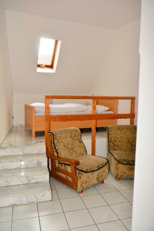 Hotel Wilhelmshoehe Есен Екстериор снимка