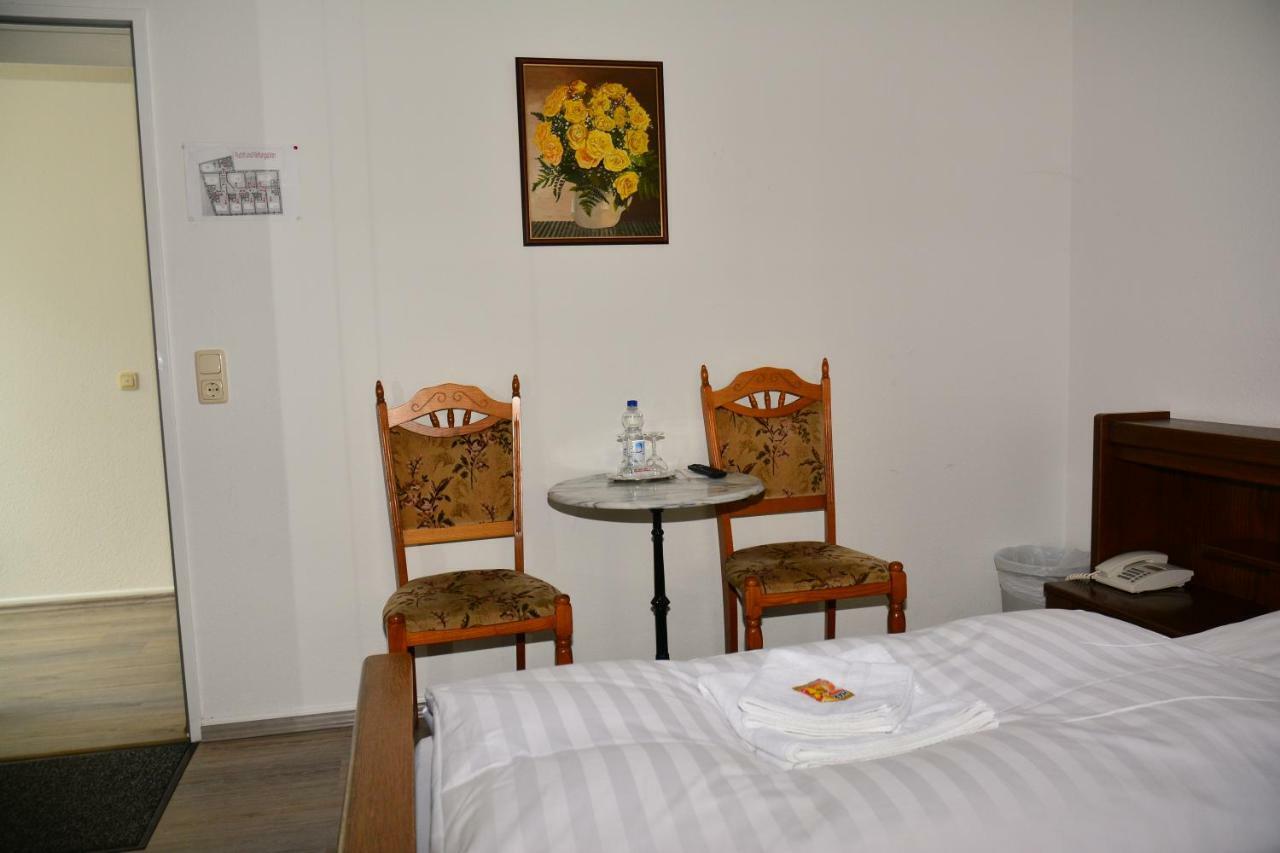 Hotel Wilhelmshoehe Есен Екстериор снимка