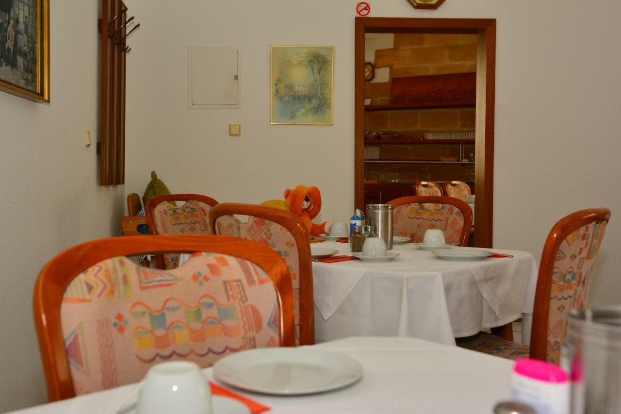 Hotel Wilhelmshoehe Есен Екстериор снимка